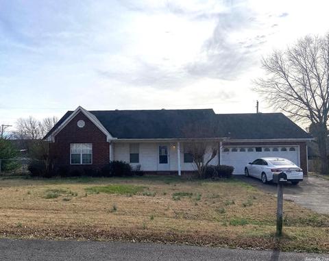 1909 Skylark Dr, Beebe, AR 72012 photo 1