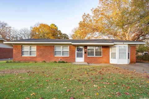 2218 Lee Ave, Conway, AR 72034 photo 1