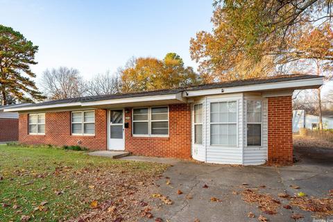 2218 Lee Ave, Conway, AR 72034 photo 2