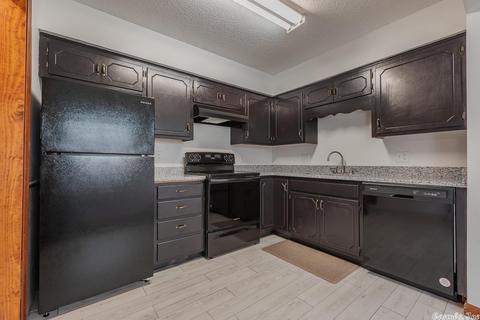 2910 E Moore Ave #21, Searcy, AR 72143 photo 9