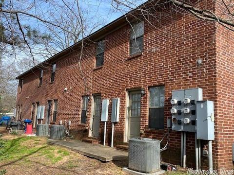 1601 Davis St, Conway, AR 72032 photo 4