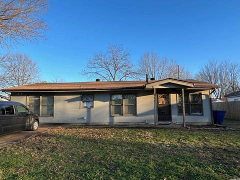 217 11th St, Marked Tree, AR 72365 photo 2