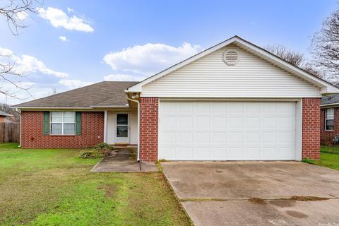 1420 Joyner Dr, Conway, AR 72034 photo 1