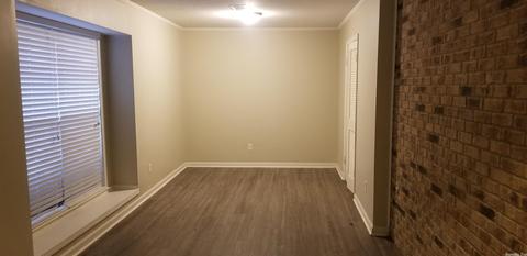 2100 Mount Vernon Ct, Pine Bluff, AR 71603 photo 2
