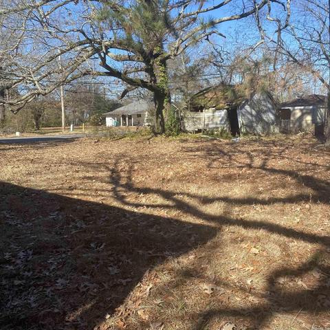 813 W 28th Ave, Pine Bluff, AR 71603 photo 8