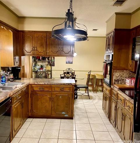 2601 Beau Monde St, Pine Bluff, AR 71603 photo 3