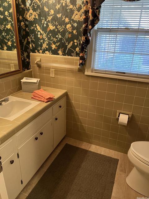 2303 Beau Monde St, Pine Bluff, AR 71603 photo 22