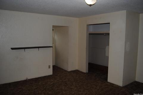 213 W Main St, Marshall, AR 72650 photo 7