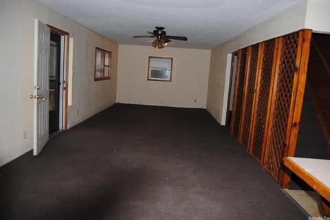 213 W Main St, Marshall, AR 72650 photo 22