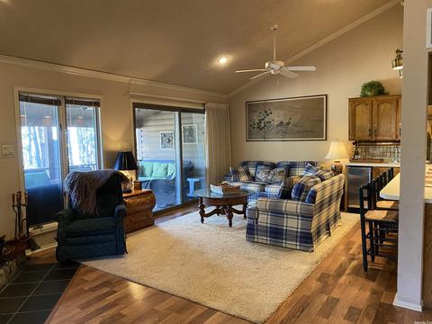 72 Peninsula Dr # A, Mount Ida, AR 71957 photo 2