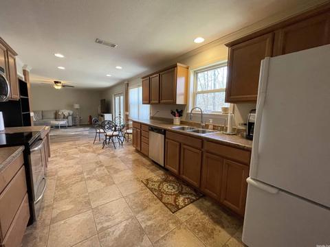 2210 Banny Dr, Benton, AR 72019 photo 14