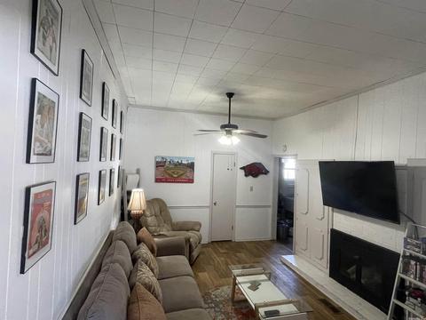 308 W Walnut St, Brinkley, AR 72021 photo 8