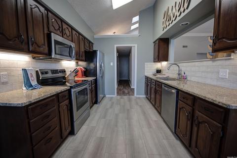 2005 N Fox Trl, Benton, AR 72019 photo 12