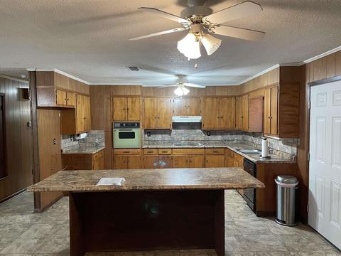 600 Springhill Dr, Pine Bluff, AR 71603 photo 5