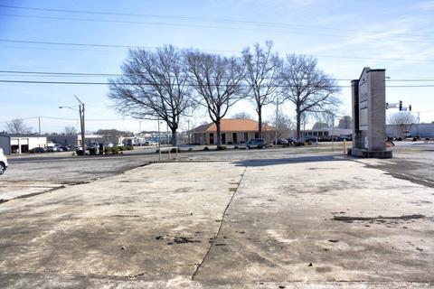 907 S Main St, Searcy, AR 72143 photo 8