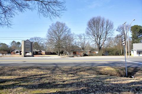 907 S Main St, Searcy, AR 72143 photo 2