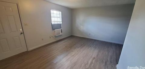 2123 S Blake, Pine Bluff, AR 71603 photo 4