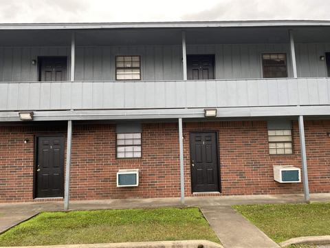 2123 S Blake, Pine Bluff, AR 71603 photo 1