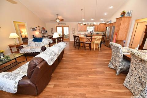 149 Burning Tree Rd, Greers Ferry, AR 72067 photo 5