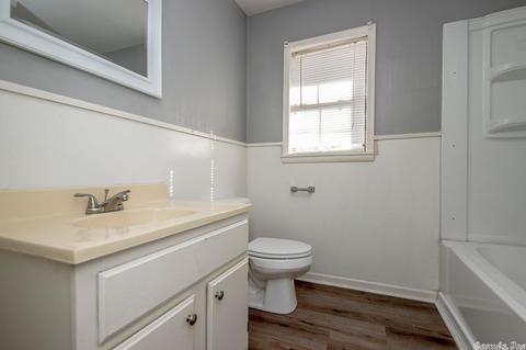 408 Angus, Conway, AR 72032 photo 20