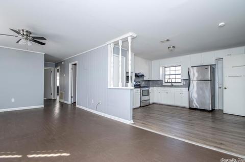 408 Angus, Conway, AR 72032 photo 15
