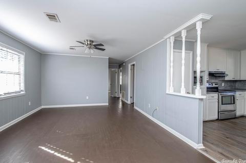 408 Angus, Conway, AR 72032 photo 16
