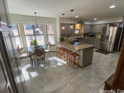 609 Beverly Dr, Benton, AR 72019 photo 5