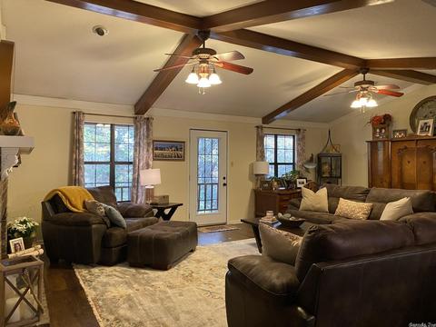 609 Beverly Dr, Benton, AR 72019 photo 2