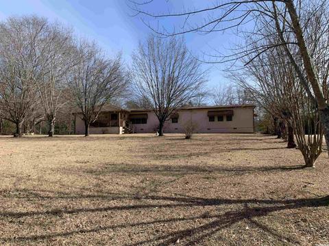 810 Troutman, Benton, AR 72015 photo 1