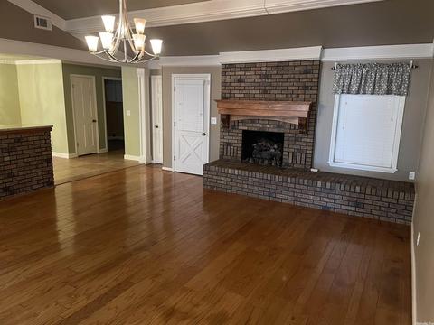 319 E 4th St, Lonoke, AR 72086 photo 12