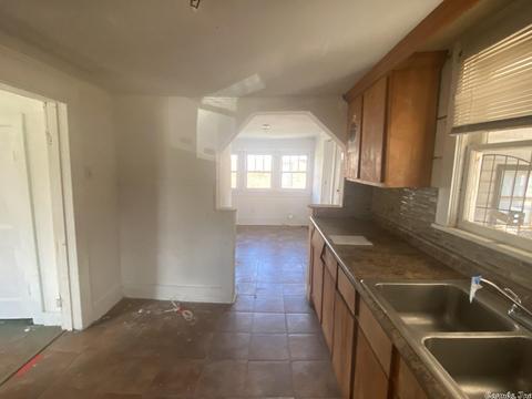 1721 Florida St, Pine Bluff, AR 71601 photo 12