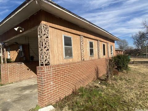 1721 Florida St, Pine Bluff, AR 71601 photo 3