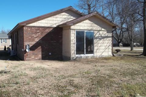 901 Texas, Mena, AR 71953 photo 32