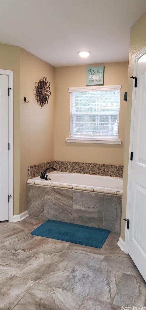 9800 Mars Hill Rd, Bauxite, AR 72011 photo 14