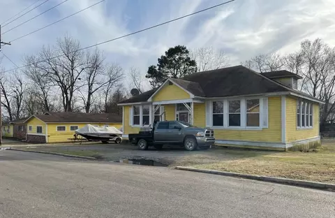 701 Tenth, Mena, AR 71953 photo 1