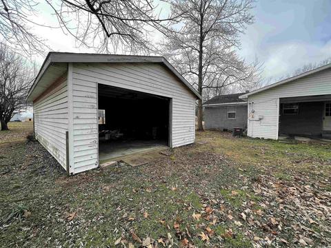 761 E Poplar, Piggott, AR 72454 photo 17