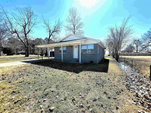 761 E Poplar, Piggott, AR 72454 photo 7