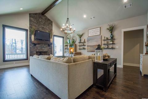 2049 Mohegan Trl, Benton, AR 72019 photo 5