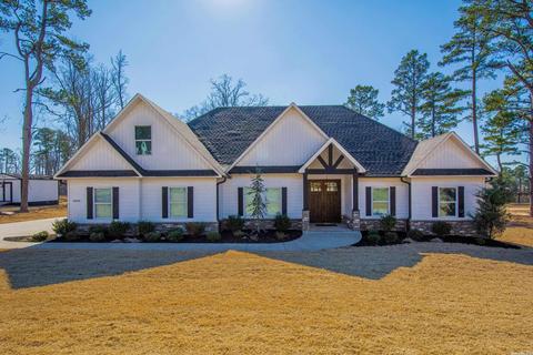 2049 Mohegan Trl, Benton, AR 72019 photo 1