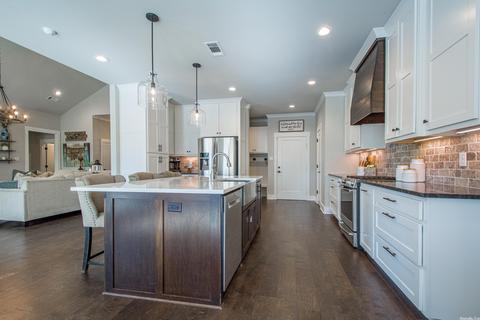 2049 Mohegan Trl, Benton, AR 72019 photo 13
