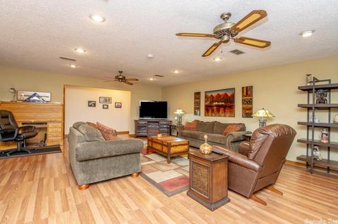 8108 Olive Hill Dr, Mabelvale, AR 72103 photo 5