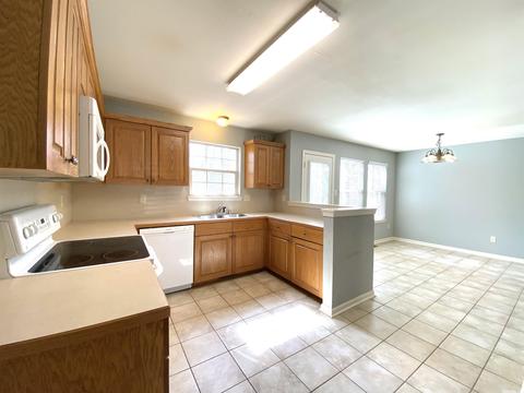 1206 River Oaks Dr, Benton, AR 72019 photo 10