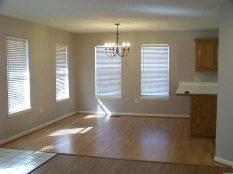 1206 Grayson Cir, Malvern, AR 72104 photo 4