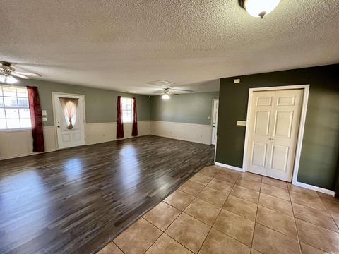 2318 Mchenry Cir, Malvern, AR 72104 photo 8