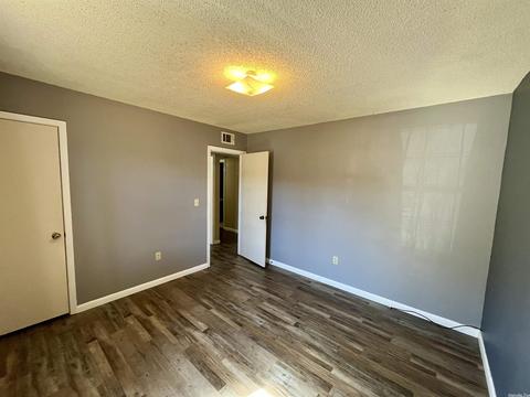 2318 Mchenry Cir, Malvern, AR 72104 photo 17