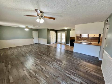 2318 Mchenry Cir, Malvern, AR 72104 photo 2