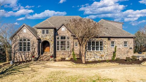 14 Hilton Dr, Conway, AR 72034 photo 1
