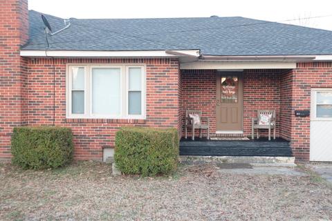 511 E Poplar, Piggott, AR 72454 photo 2