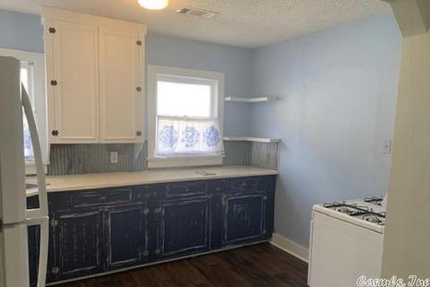 913 W Hazel, Benton, AR 72015 photo 5