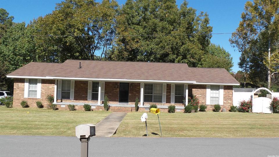 305 Mack, White Hall, AR 71602 34 Photos MLS 22007542 Movoto